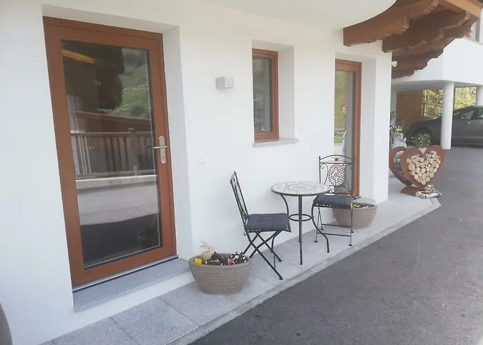 Apart Bradl